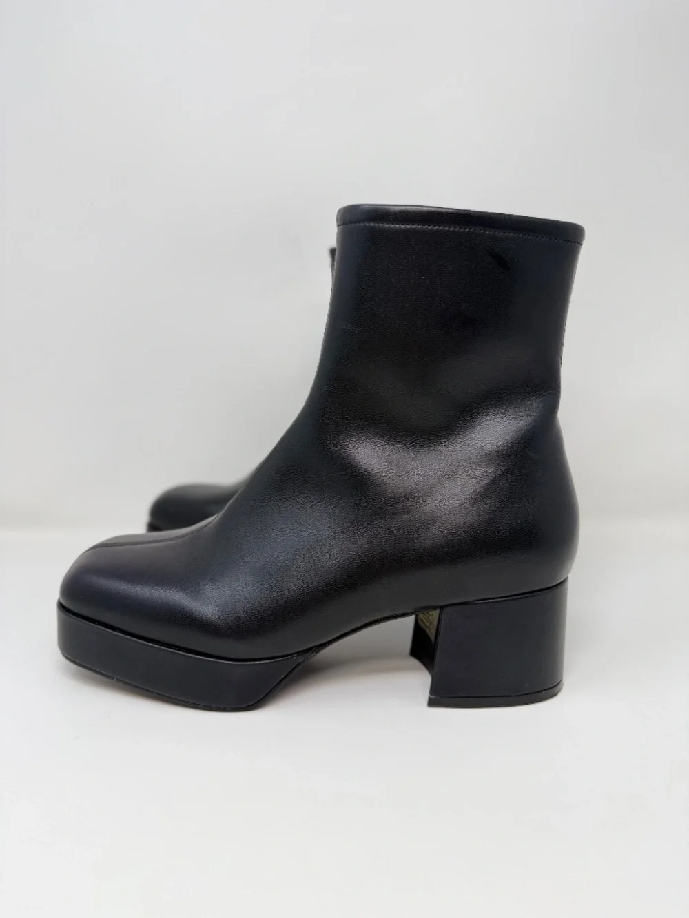 Jeffrey Campbell Capacity Platform Bootie Black Sz 8.5